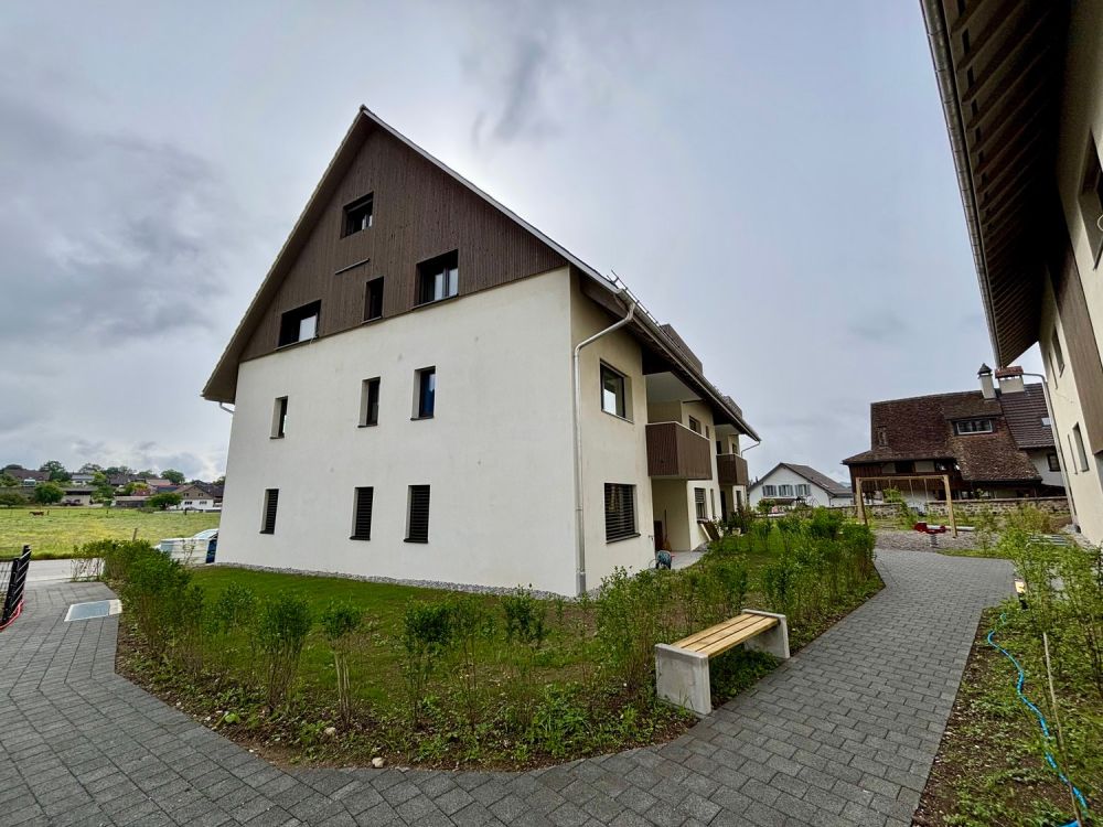 Neue 3.5-Zimmer-Wohnung im Erdgeschoss - Bild 1