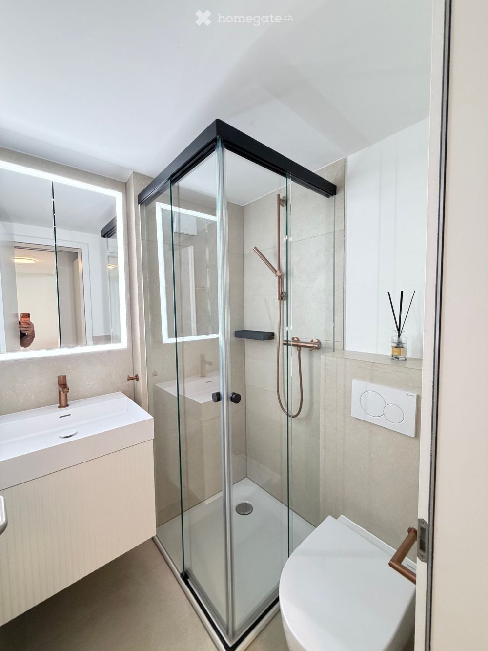 Erstbezug nach Totalsanierung – hochwertiges 5.5-Zimmer-Haus mit Garten - Bild 6
