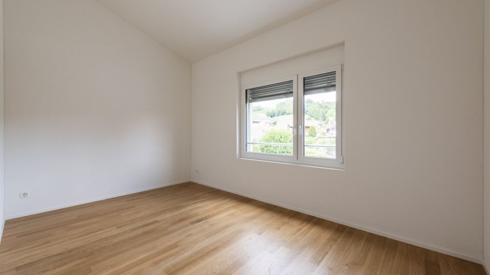 GROSSZÜGIGE UND HELLE NEUBAUWOHNUNG IN HITZKIRCH - Bild 8