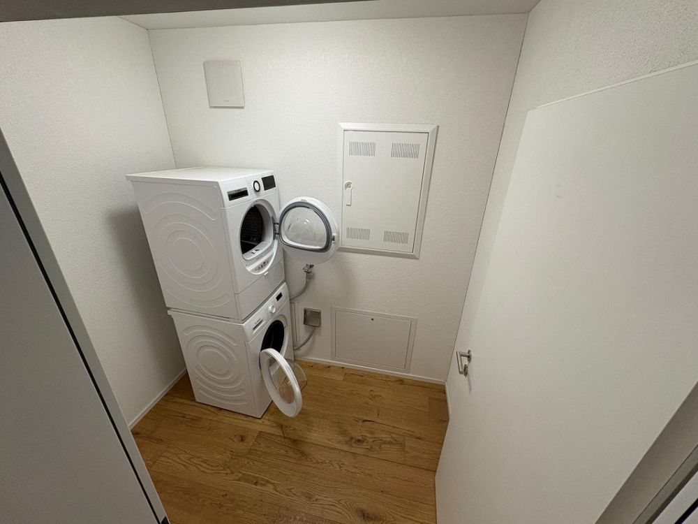 Moderne 2.5-Zimmer-Wohnung mit Terrasse in Schaffhausen - Bild 9