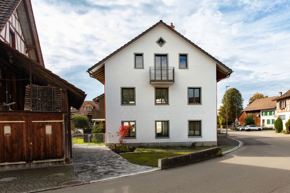 Exklusive 3.5-Zimmer-Dachwohnung mit viel Licht & Stil - Flaach_006A7967.jpg