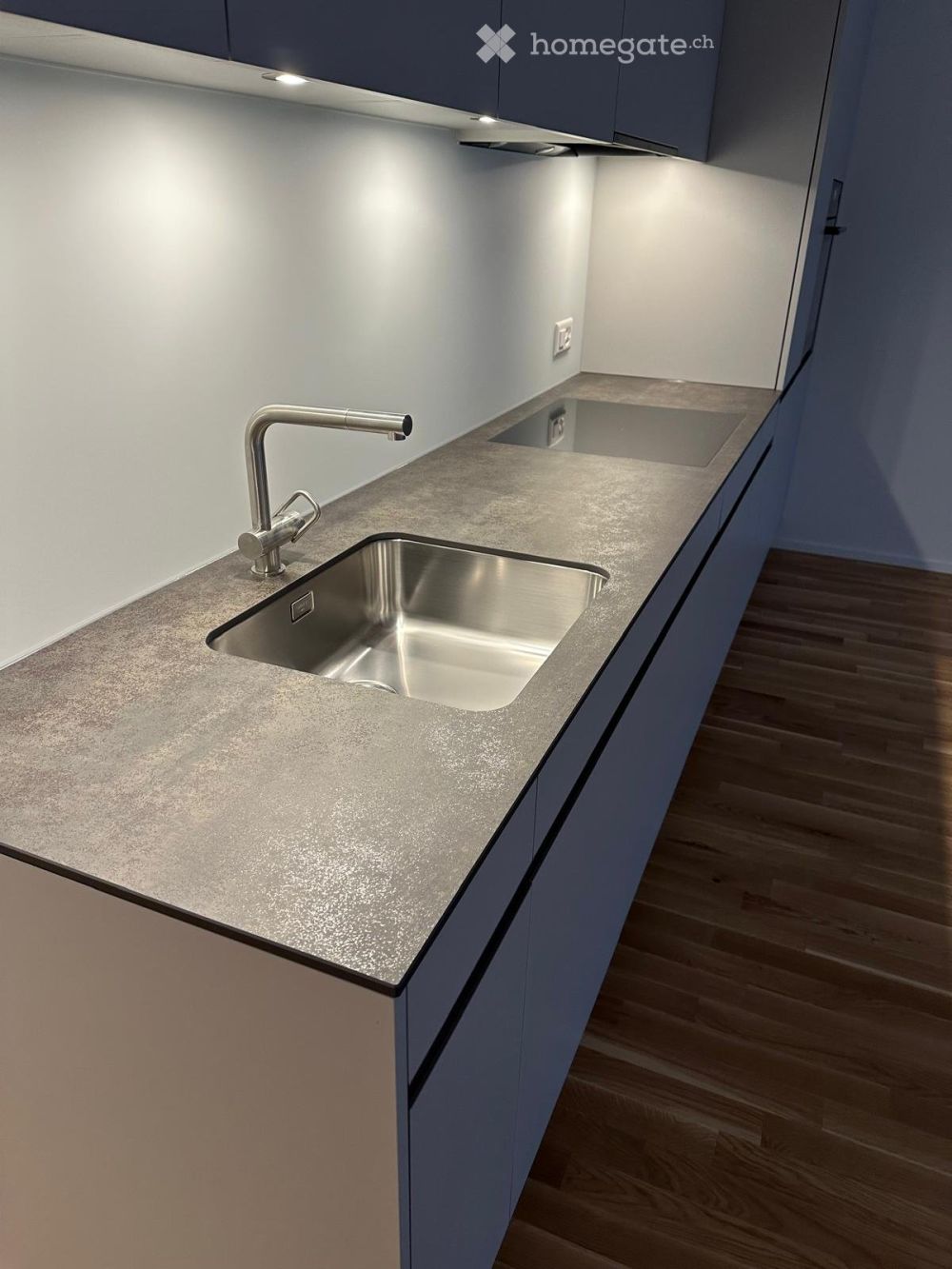 Exklusive 2.5-Zi.-Neubau-Maisonette mit 2 Terrassen & Garderobenzimmer in Zürich-Altstetten - Bild 4