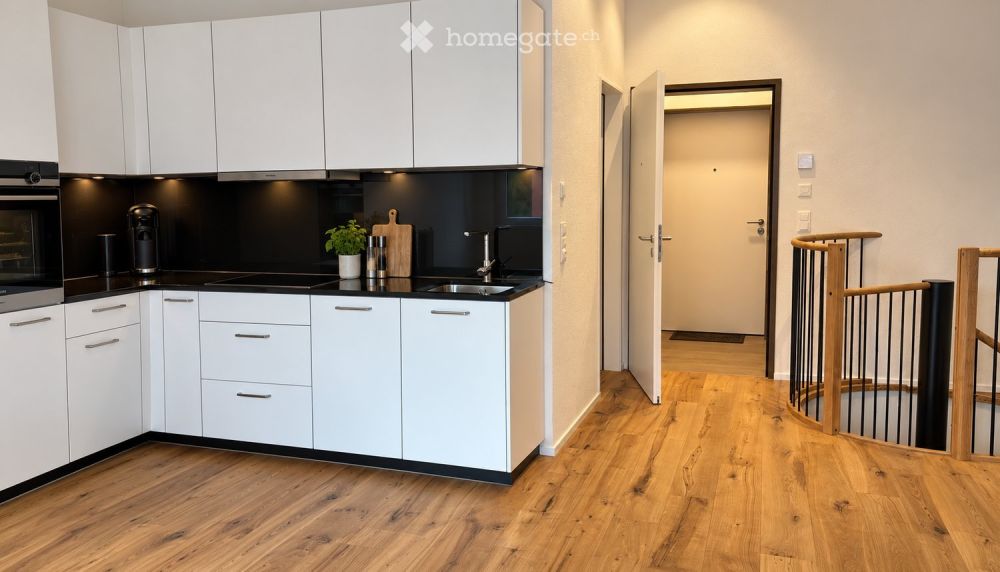 Helle, frisch renovierte Wohnung in Bülach – zentral, ruhig und modern - Bild 1
