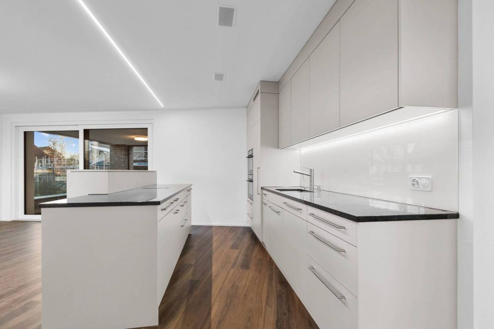 Exklusives Wohnen mit traumhaftem Blick auf den Zürichsee! - Bild 10