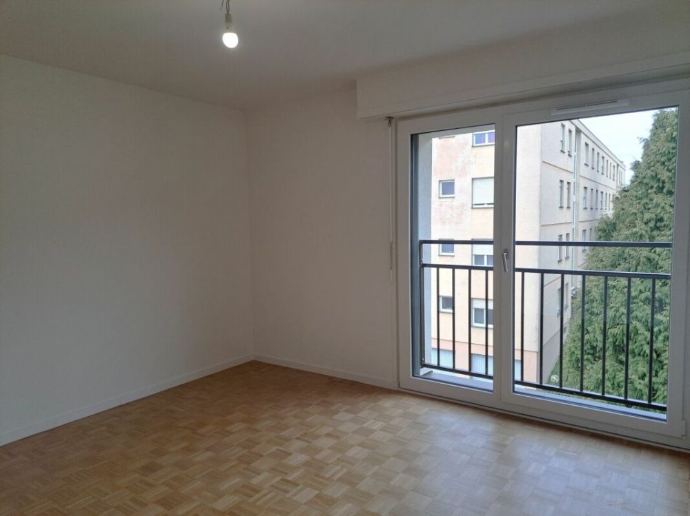 2 pièces entièrement rénovés ! - Bild 4