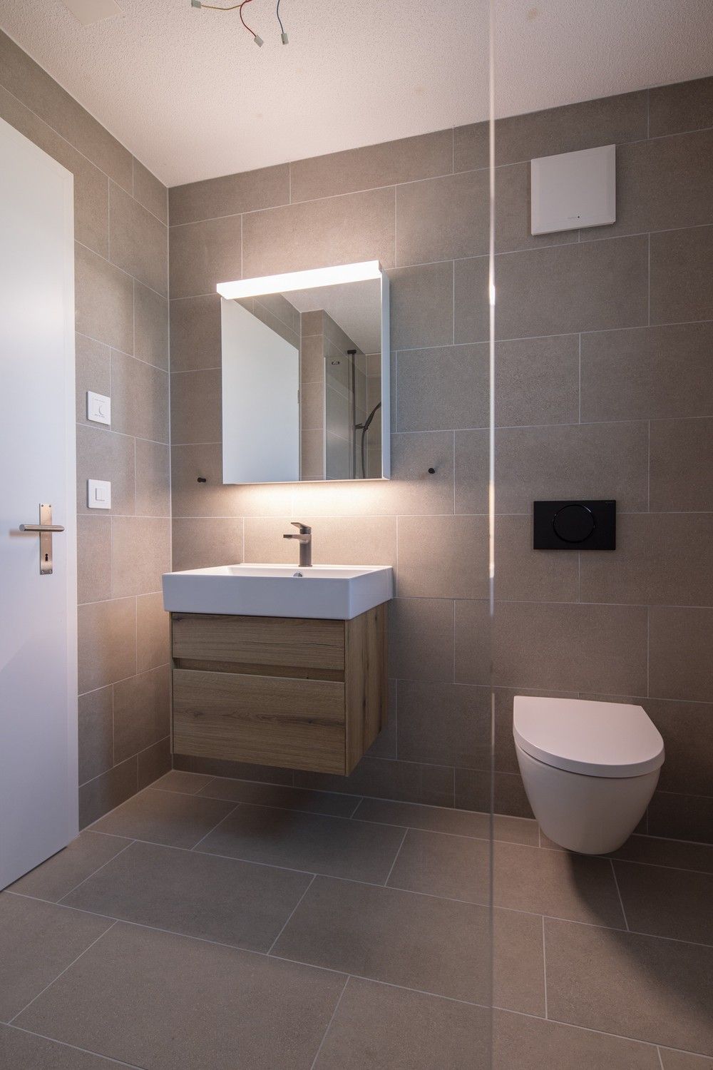 Top moderne 2.5-Zimmer-Attikawohnung in Ittigen zu vermieten! - Bild 5