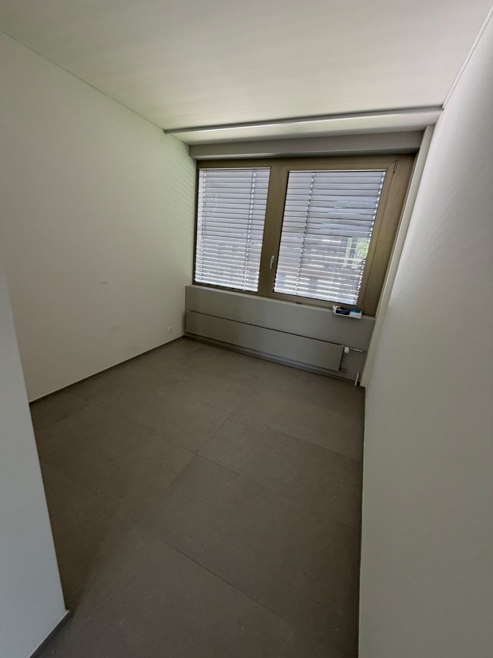 4.5-Zimmer helle und moderne Wohnung - Bild 8