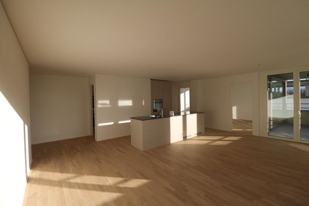 4.5-Zimmerwohnung im Herzen von Neuhausen - Bild 2