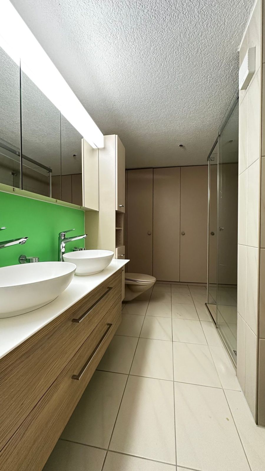 4.5-Zimmer-Wohnung an äusserst ruhiger Lage in Neuheim zu vermieten - Bild 12