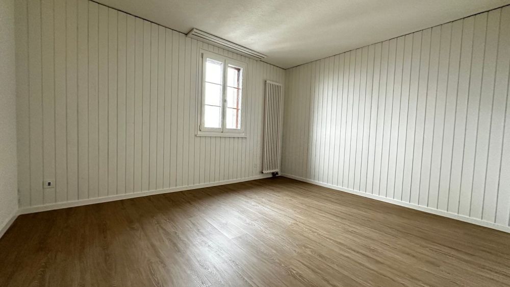 4.5-Zimmer-Wohnung mit Garagenbox in Neuheim zu vermieten - Bild 9