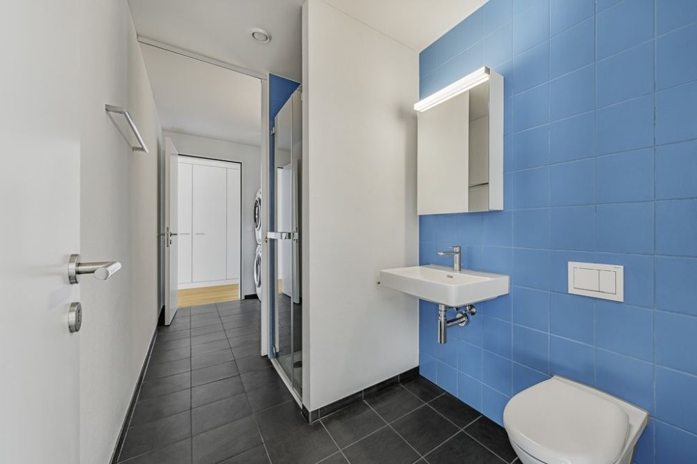 Ihr neues Zuhause in Eglisau! - 2064_02_0006_Bad_CAC.jpg