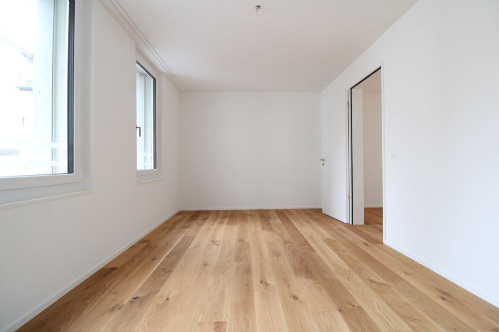 Moderne 2.5-Zimmer-Neubau-Wohnung mit Balkon in Rorschach - Bild 6