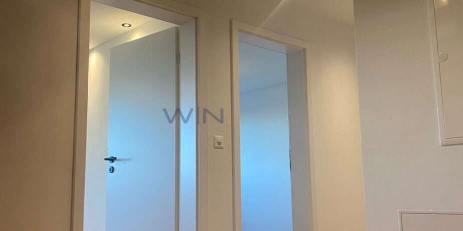 3.5Zi Maisonette Wohnung zu vermieten - Flur
