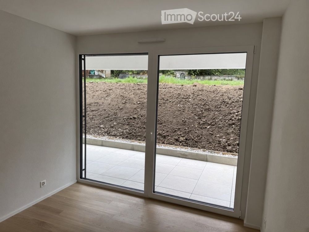 À louer  grand 2.5 p neuf avec terrasse et jardin exclusif - Bild 4