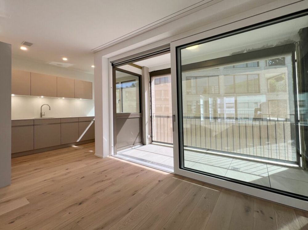 Exklusive 3,5-Zimmer-Neubauwohnung mit 89 m2 in Binningen - Bild 1