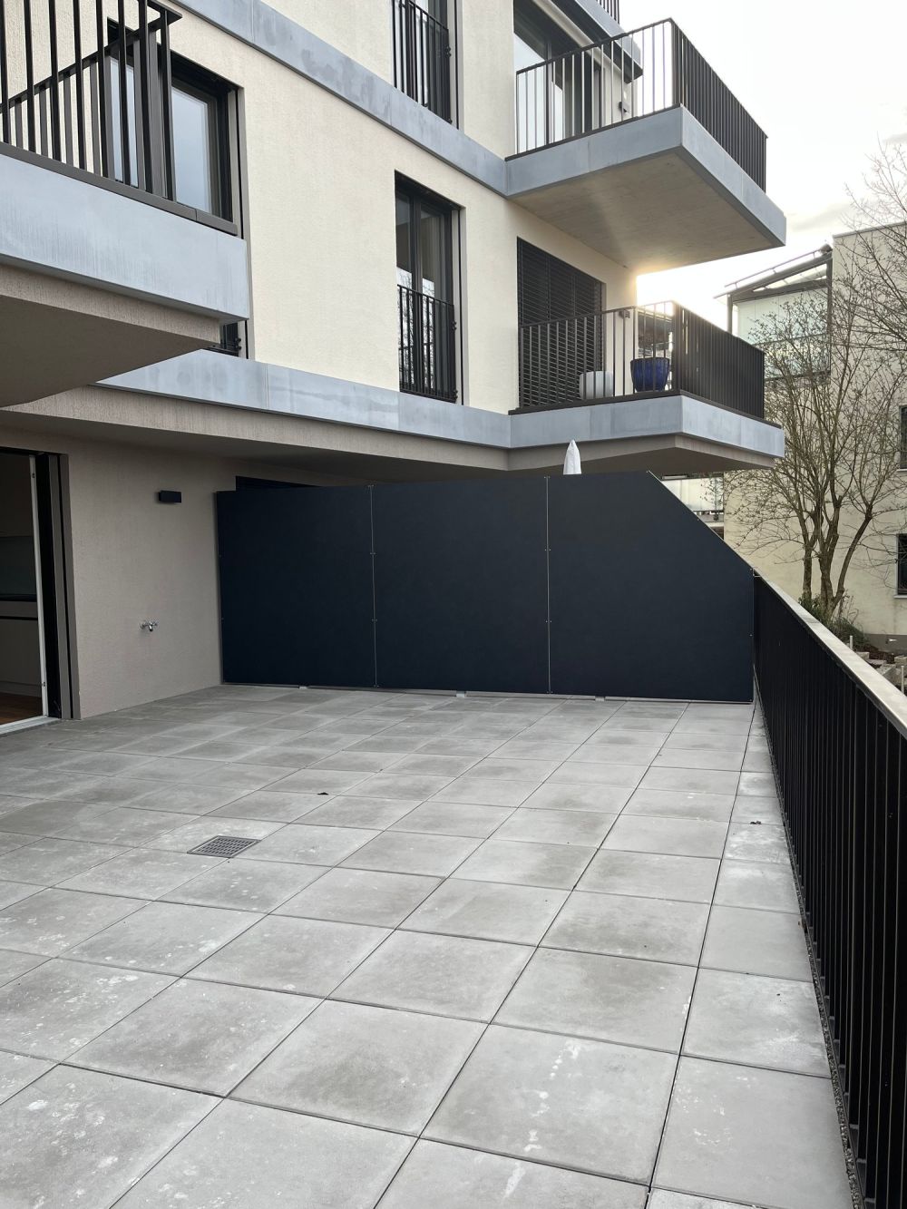 Neubau (2025): 5.5 Zimmer Maisonette - Wohnung mit grosser Terrasse und Aussicht auf Basel - Bild 8