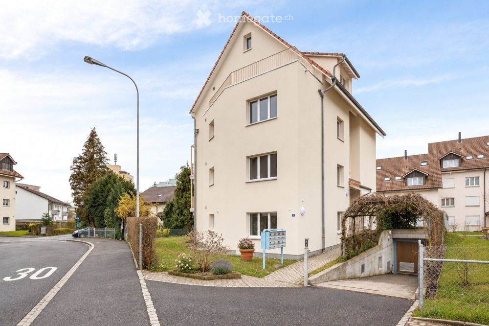 Stilvoll wohnen in Bassersdorf – hochwertige 3½-Zimmer-Wohnung mit Balkon - Bild 1