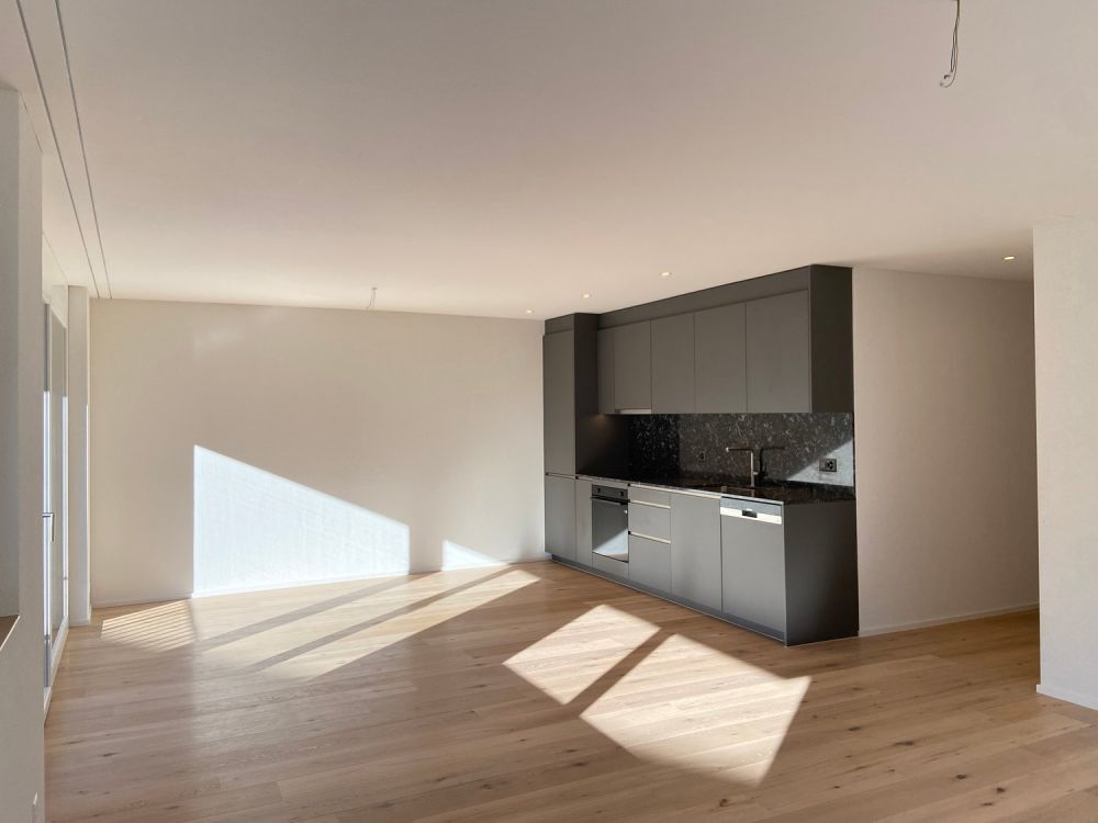 Neubau - Moderne 3.5-Zimmer-Wohnung mit Balkon in Näfels - Bild 12