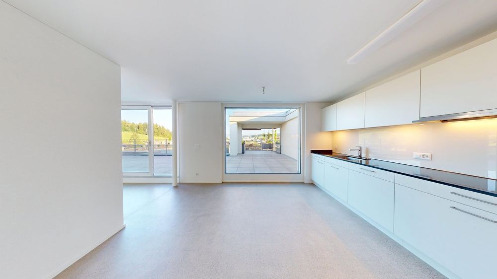2.5-Zimmer-Penthouse im 6. OG mit grosser Terrasse und Weitsicht - Bild 3