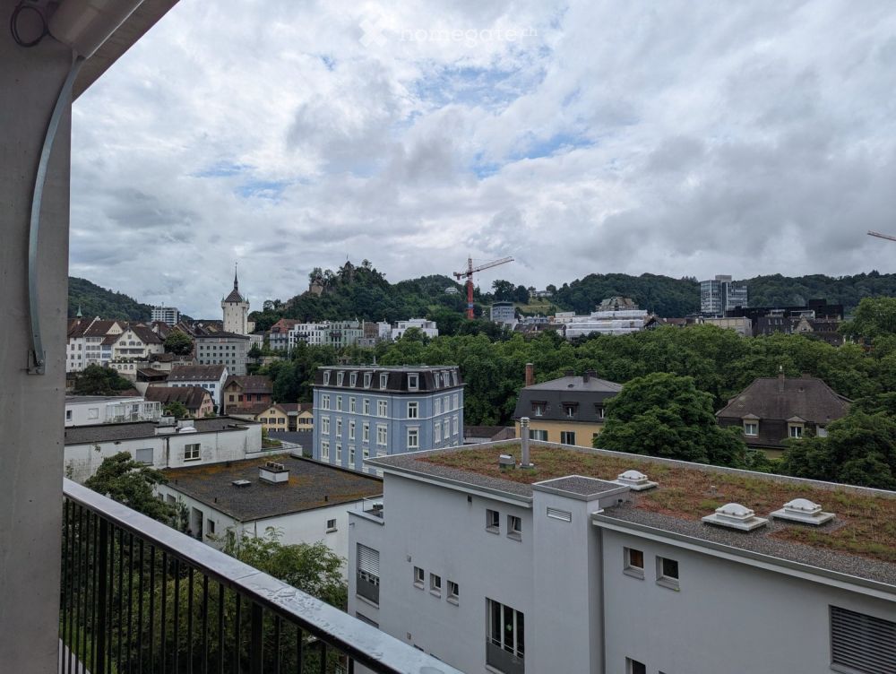 Zentrale 3.5-Zimmer mit Panoramasicht - Bild 1