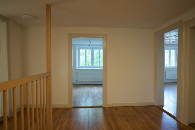Helles WG-Zimmer im frisch renovierten Bauernhaus in Schwerzenbach "Villa Kunterbunt 2.0" - Bild 3