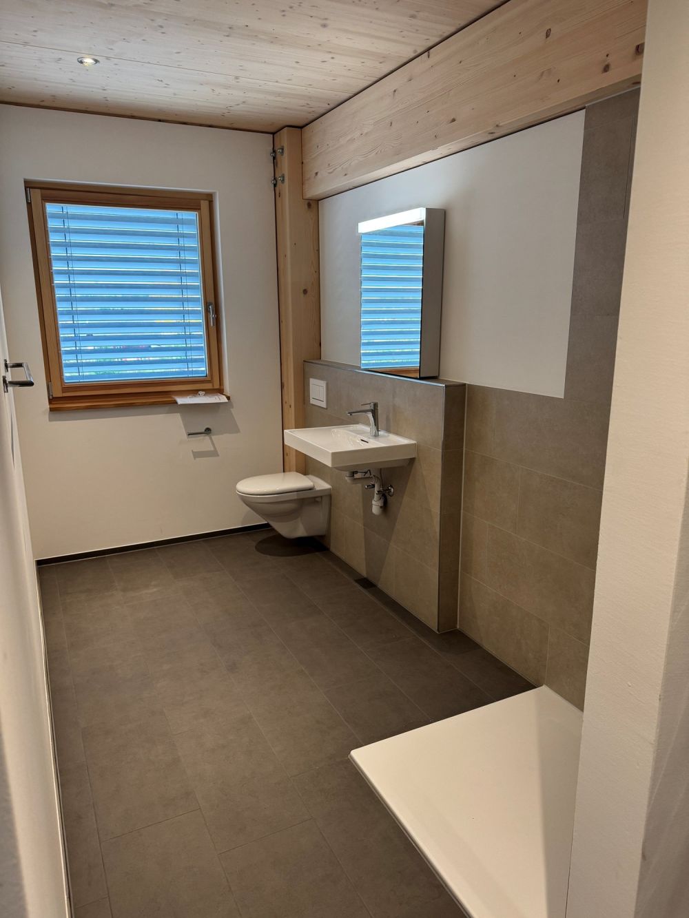 3.5-Zimmer Attikawohnung mit Sommerkühlung zu vermieten - Bild 7
