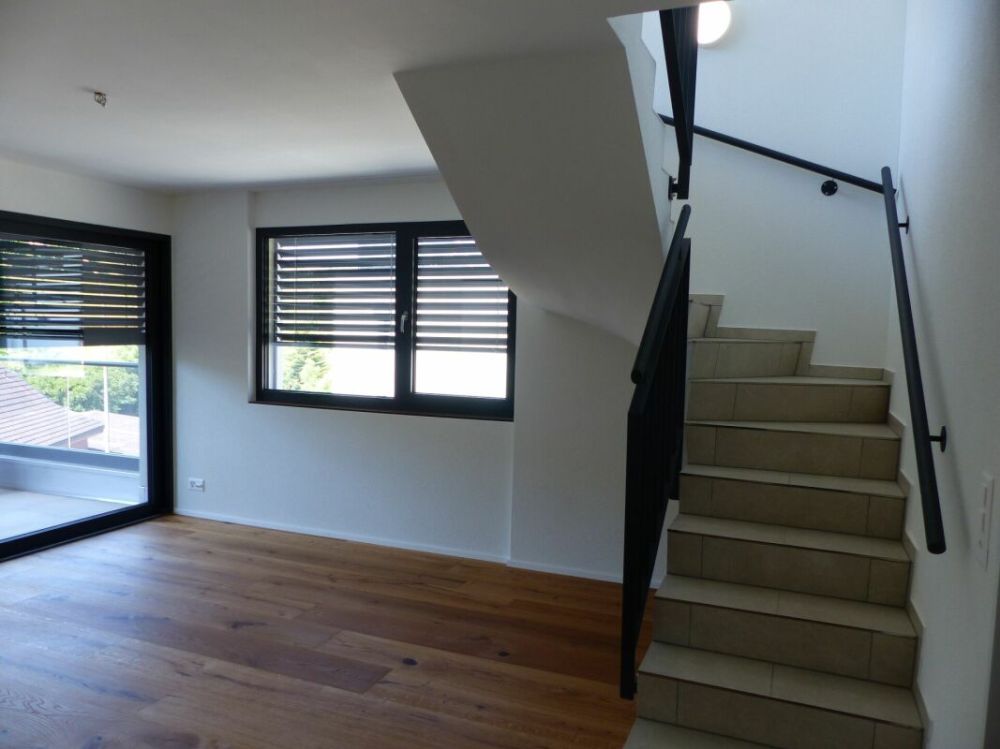 ATTRAKTIVE 4.5 ZIMMER-ATTIKA ZUM MIETEN / NEUBAU - Bild 9