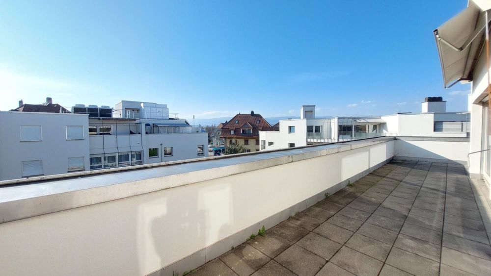 Erstvermietung im Herzen von Lyss - Terrasse