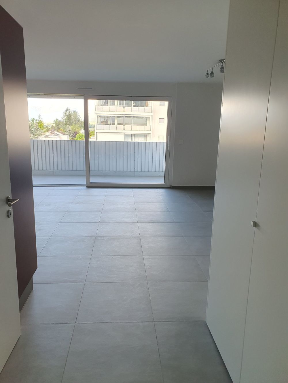 Appartement moderne de 3,5 pièces à Conthey – Vue sur les montagnes & disponible immédiatement - Bild 7