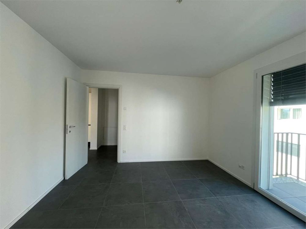 Vacallo: elegante 2.5 loc. moderno con terrazza - Bild 8