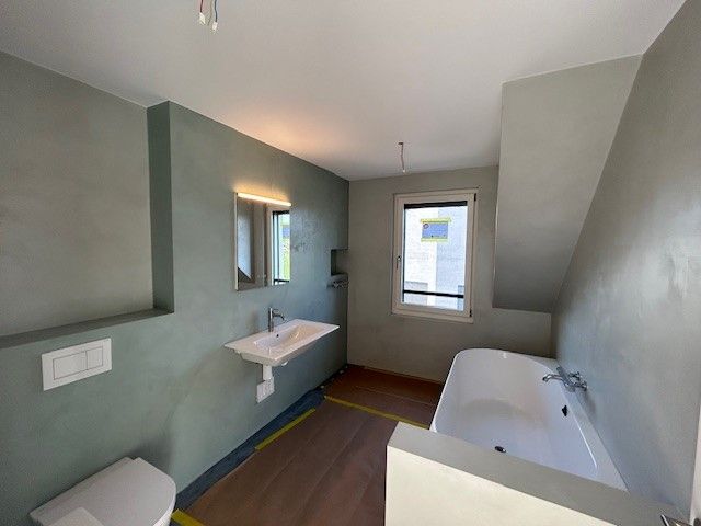 Attraktive 3-Zimmer-Dachwohnung mit Terrasse und Fernsicht - Bild 9