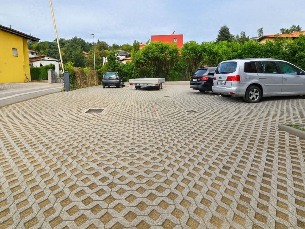 INTIMO E ACCOGLIENTE BILOCALE A STABIO - Bild 7