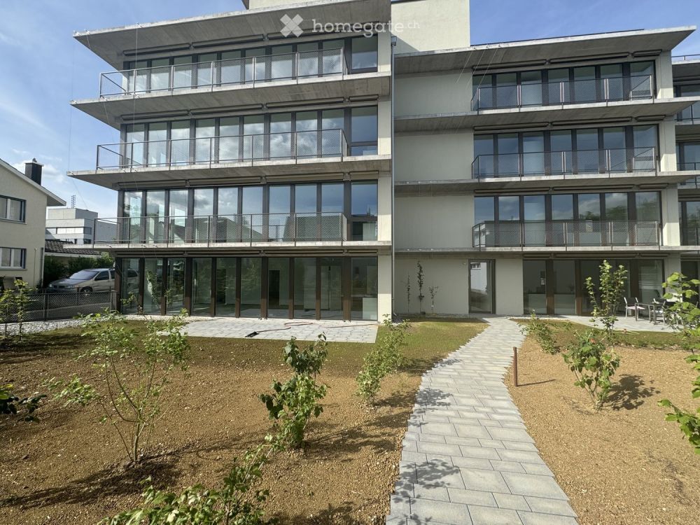 Moderne und lichtdurchflutete Wohnung - Bild 1