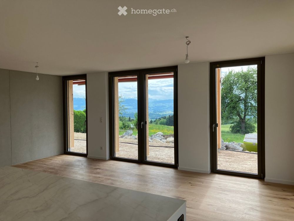 3.5-Zimmer-Gartenwohnung mit Panorama & Eigentumsstandard – naturnah wohnen in Wernetshausen - Bild 1