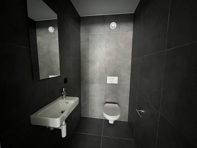 Spacieux appartements récents de 4.5 pièces situés au 1er et 2ème étage, orienté sud. - Appartement 4.5 pièces - image - 4