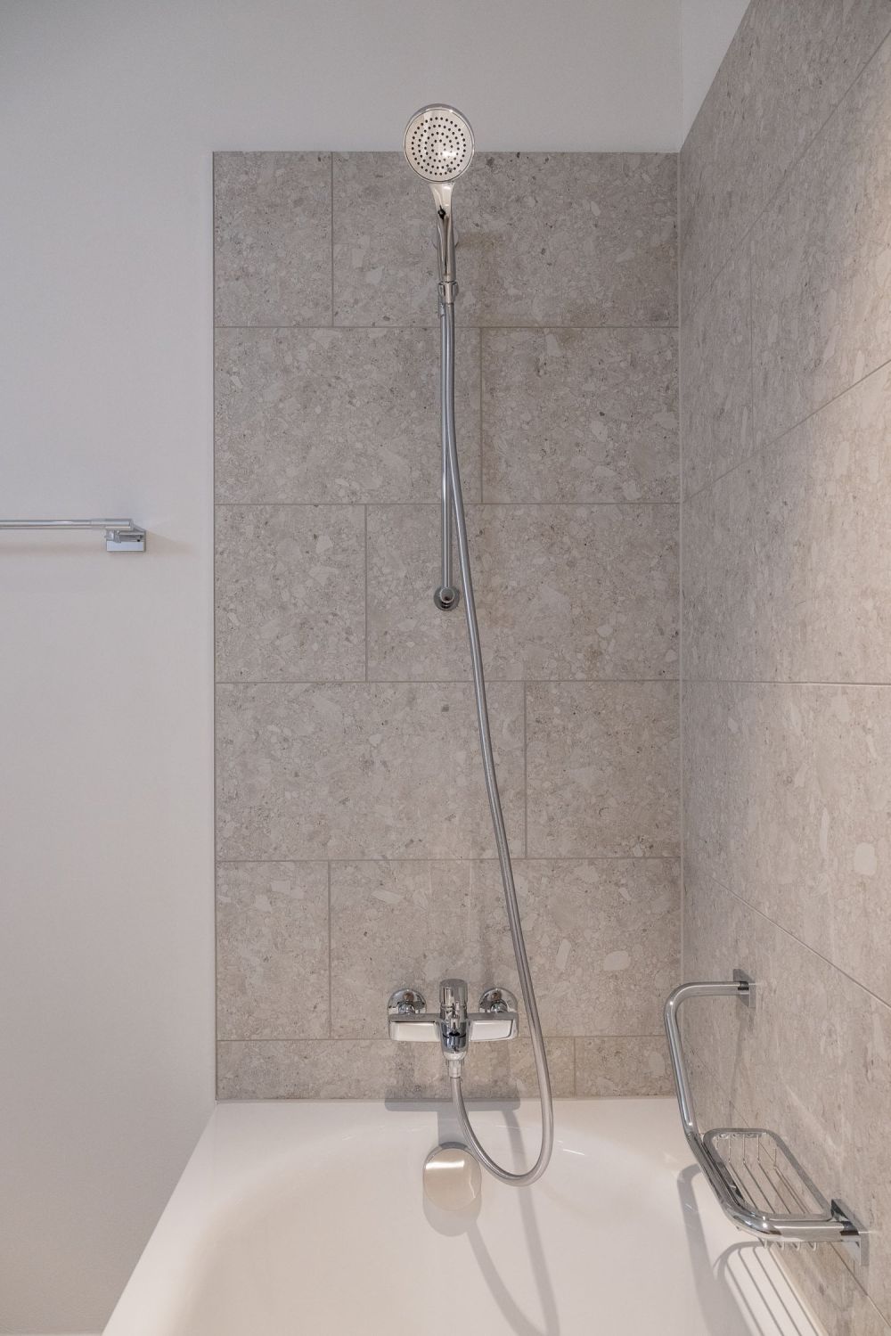 Nachmieter gesucht - Neubauwohnung Living 2 Riverside-Areal - Bad