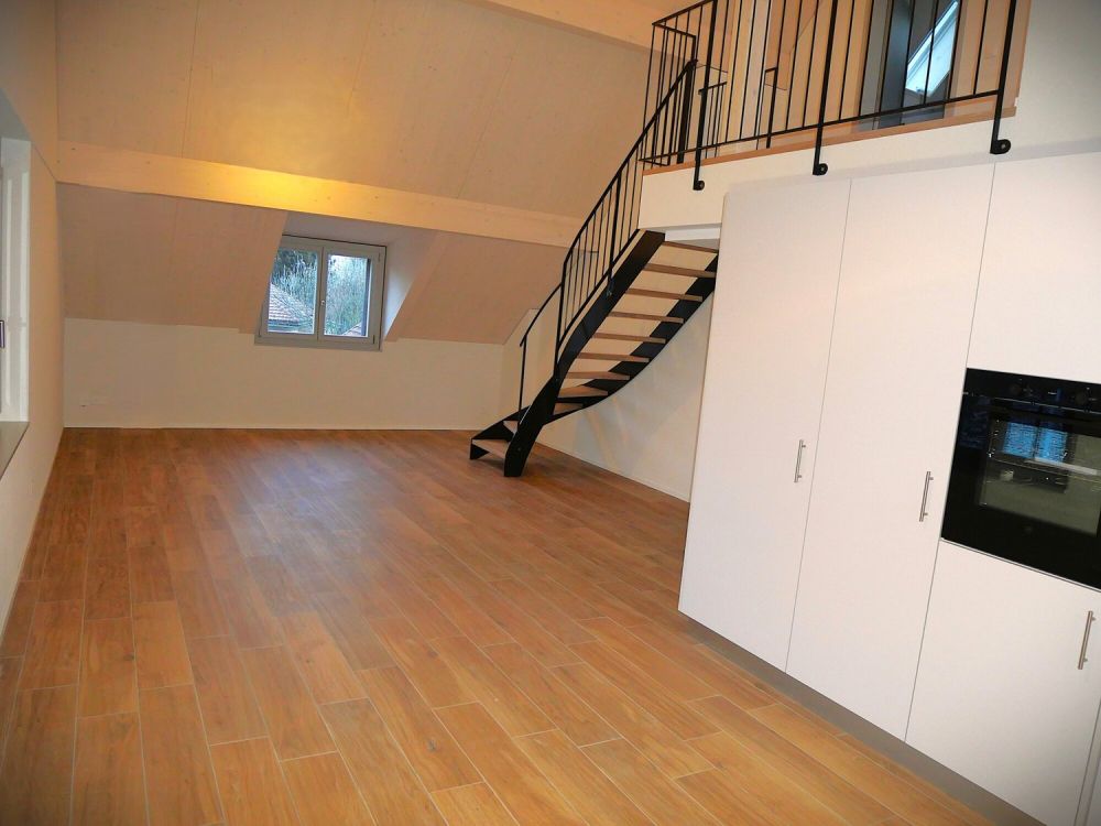 FRIBOURG - BOURGUILLON - MAGNIFIQUE APPARTEMENT DE 4.5 PIECES EN - Bild 3