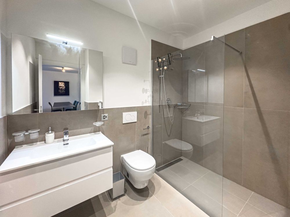 2.5 locali arredato con giardino a Viganello - Bild 7