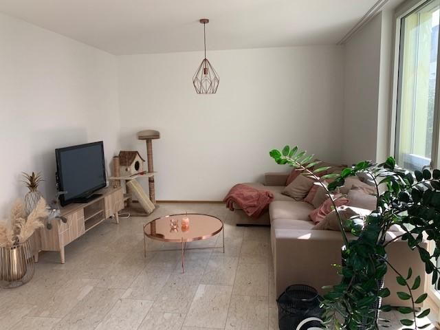 4.5-Zimmerwohnung im 1. Obergeschoss - Bild 3