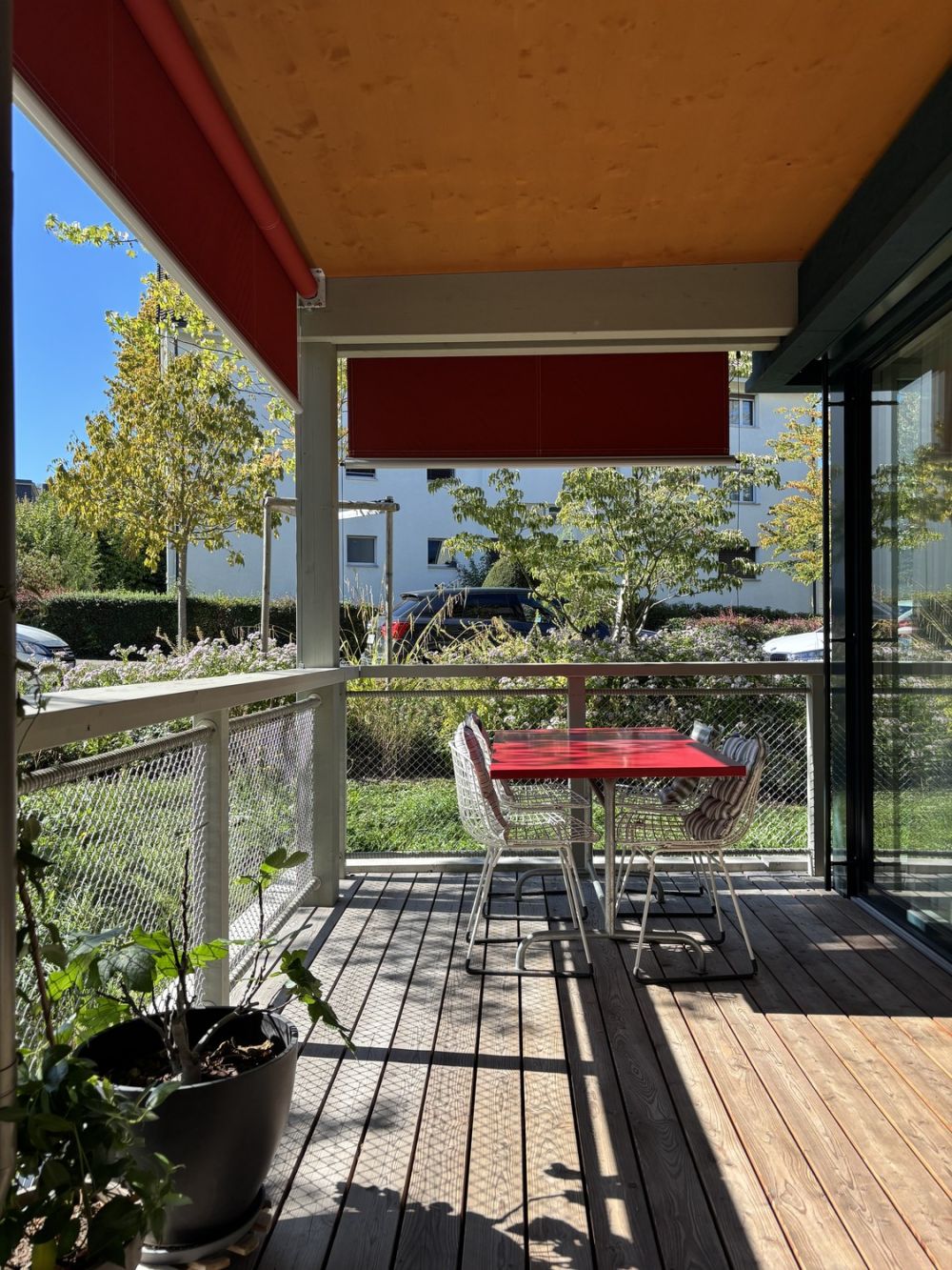 Helle 3.5-Zimmer-Neubauwohnung mit grosser Terrasse - Bild 3