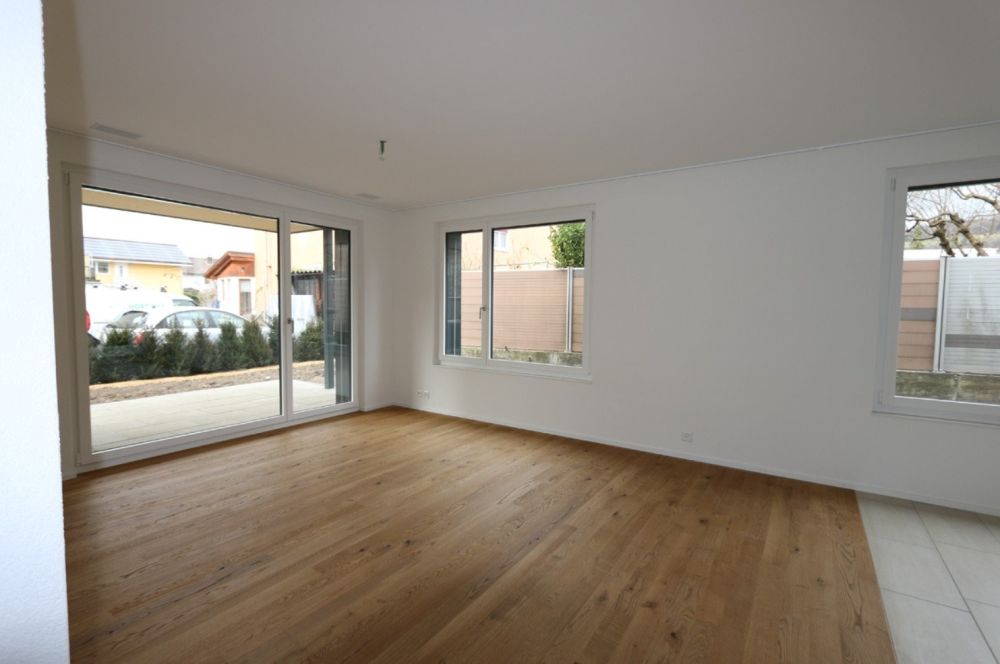Moderne Erdgeschosswohnung an zentraler Lage  Nähe Bahnhof - WZ