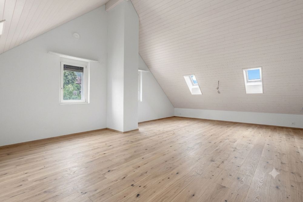 Erstbezug: Viel Raum, Licht und Ruhe in moderner Maisonette-Wohnung - Bild 12