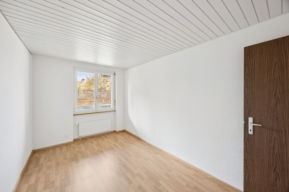 Erstvermietung nach Sanierung  super Lage - Bild 4