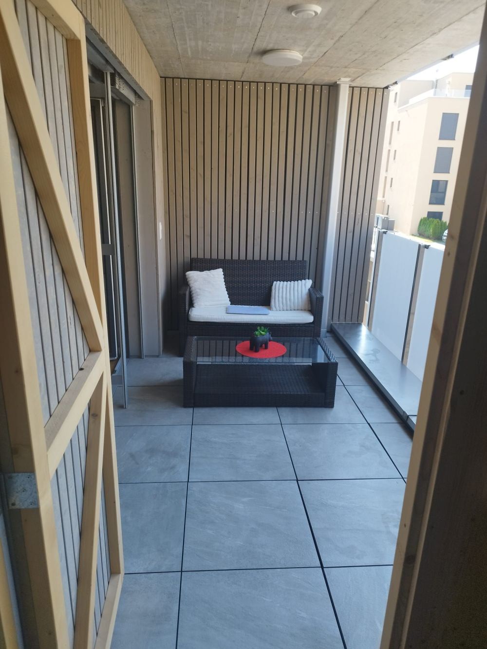 Ab 15.8./1.9. - Moderne, tolle 1.5 Zi Wohnung mit 30 BGF und grossem Balkon 12 m2 - Bild 9