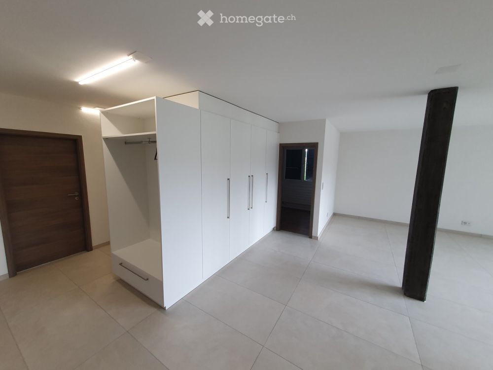 Grand app. 4.5p + bureau + buanderie privée - Bild 5