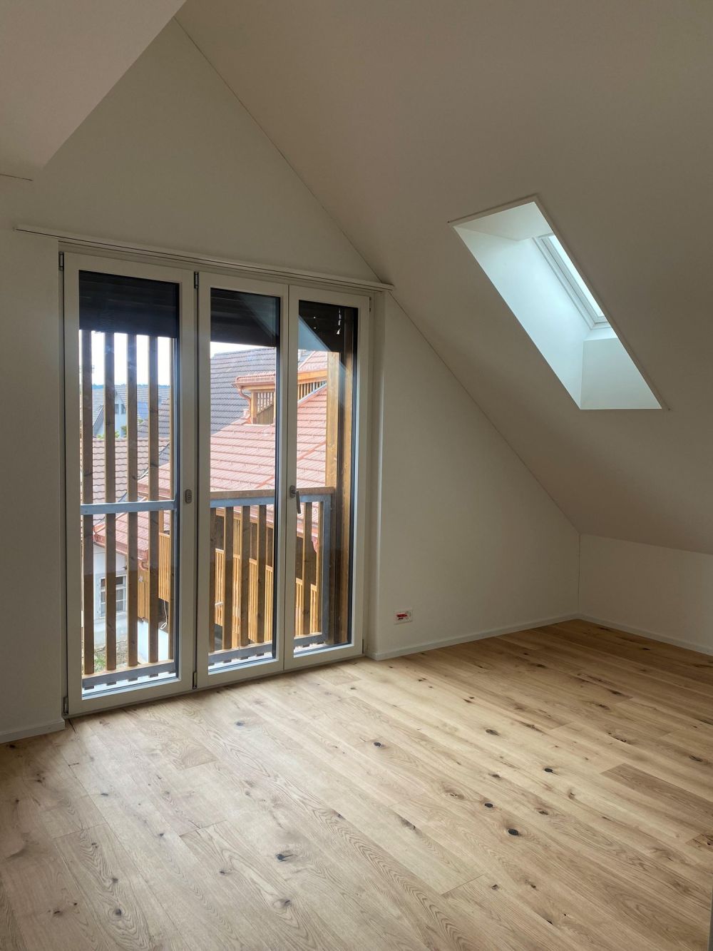 Luxuriöse 5.5-Zimmer-Wohnung an hervorragender Lage in Nänikon - Bild 9