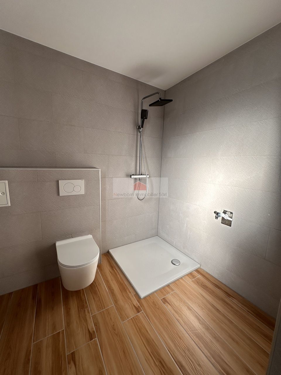Appartement neuf de 4.5 pièces aux Bioux - Vue imprenable sur lac - Bild 9