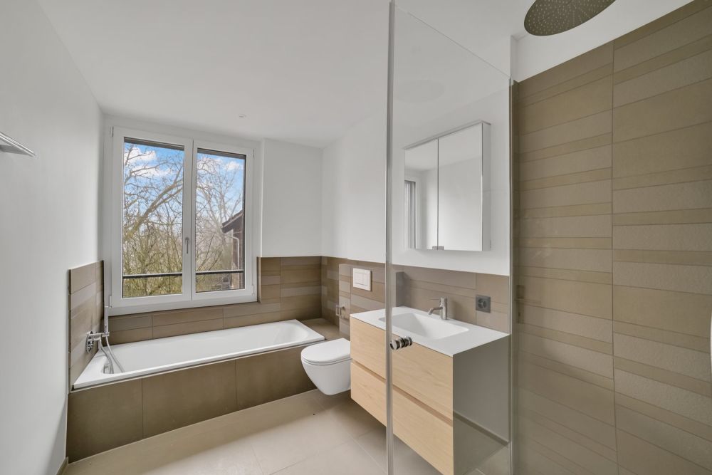 Grosszügige Neubau-Gartenwohnung mit viel Platz, Licht und Privatsphäre – Erstvermietung - Bild 4