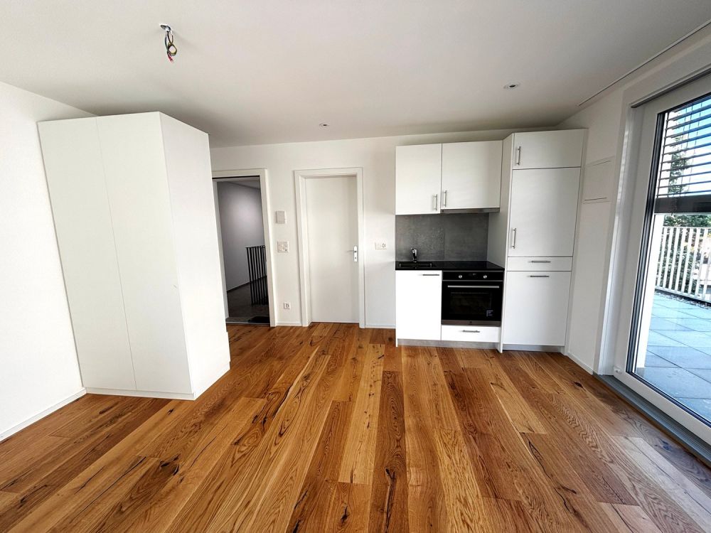 ERSTVERMIETUNG: ACHTUNG LETZTE 1.5-Zimmer-Attikawohnung mit grosser Terrassen - Bild 1