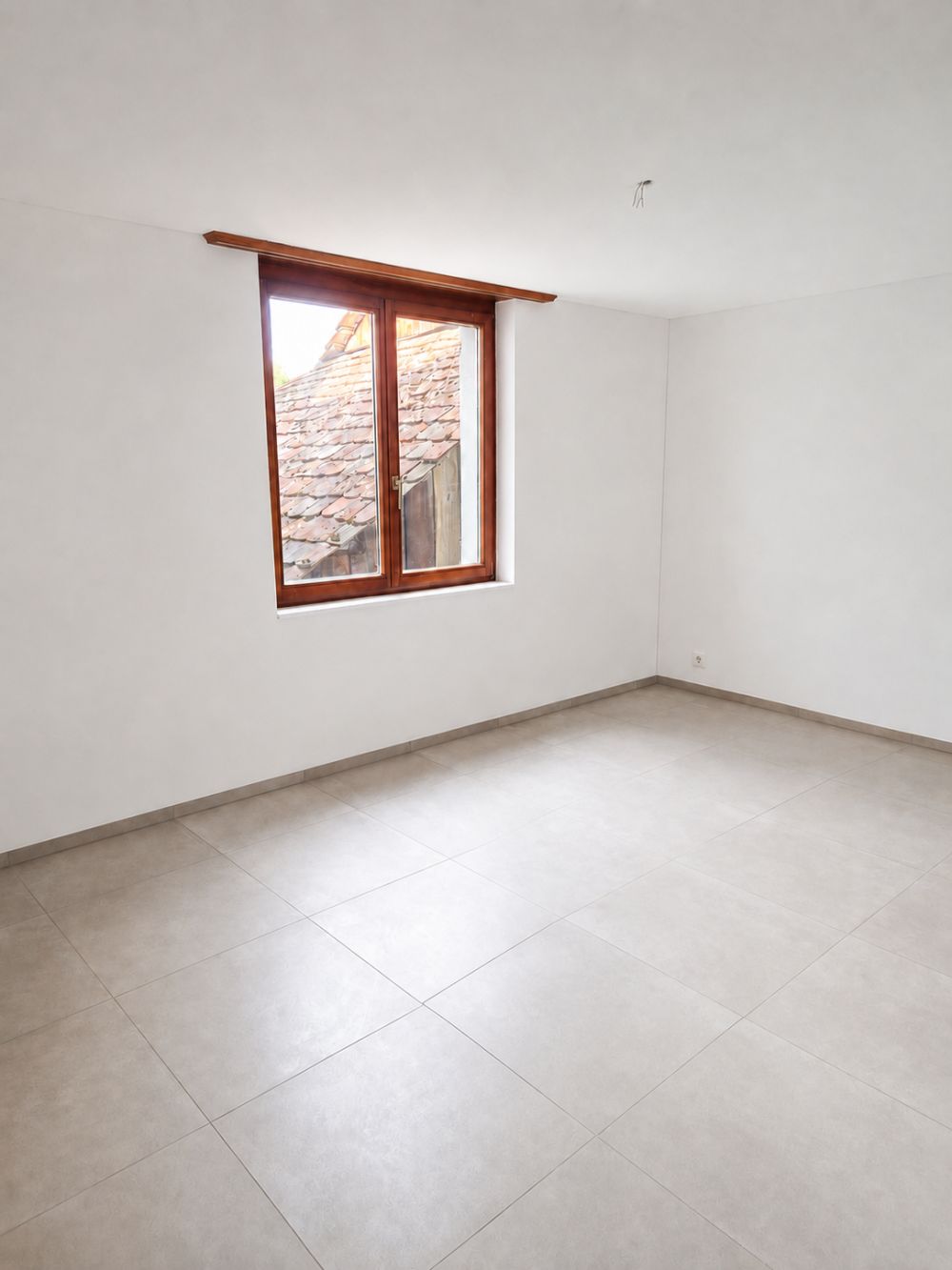 Frisch kernsanierte 4.5-Zimmer-Wohnung mit Cheminée in Dachsen - Bild 9